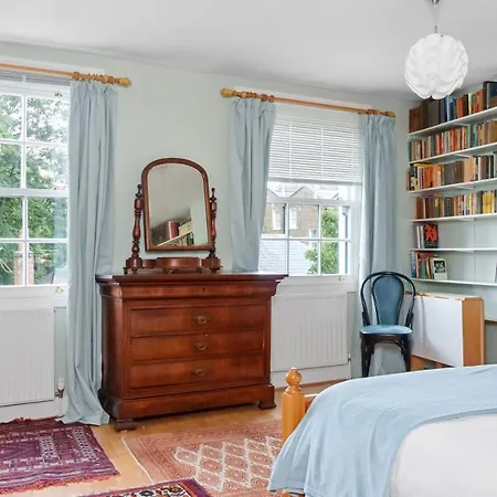 Ultra Central London, Modern Flat In Leafy Street Exterior foto