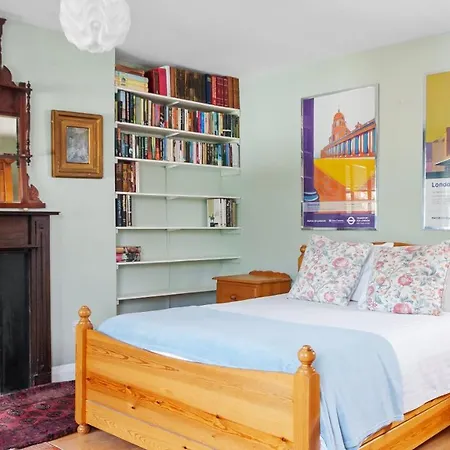 Ultra Central London, Modern Flat In Leafy Street Exterior foto