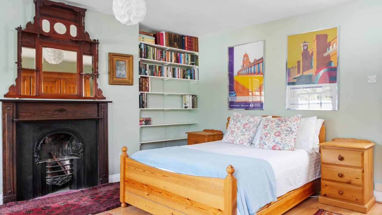 Ultra London, Modern Flat In Leafy Street * Londen